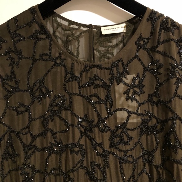 Beaded Designer Dries Von Noten silk long sleeve top with elastic waist - Picture 10 of 15